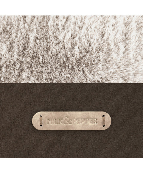 Milk and Pepper Premium-Haustierbett